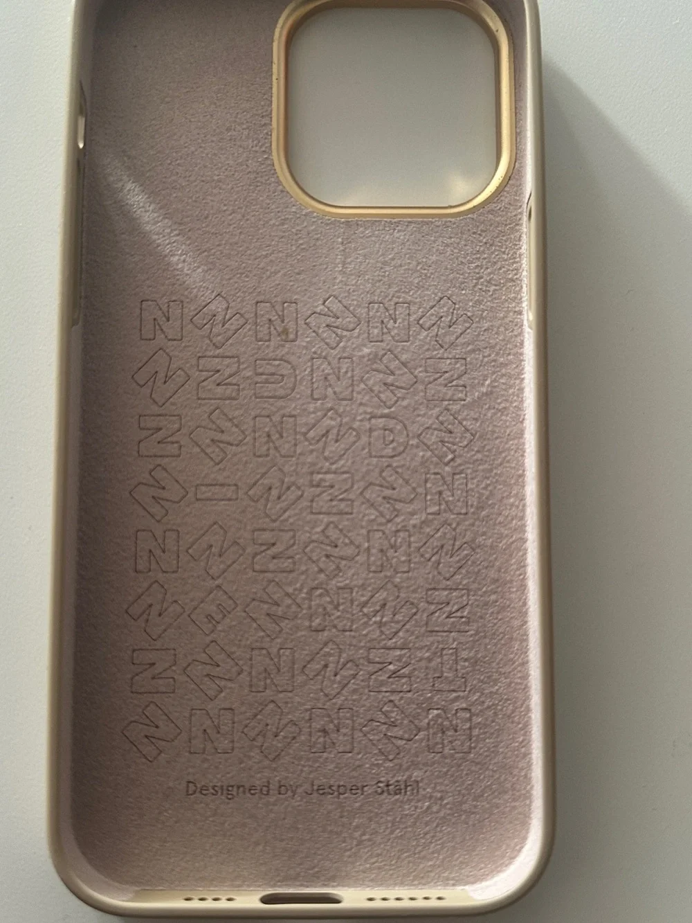iPhone 14 Pro Max Nudient Beige Ribbed Case